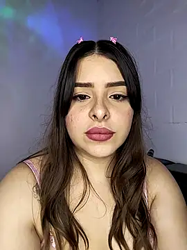 Nahomy cm online show from 12/05/25, 08:38