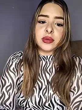 Snapshot of Nahomy_cm chatting on 04/08/26, 08:53 Nahomy cm online show from 04/08/26, 08:53