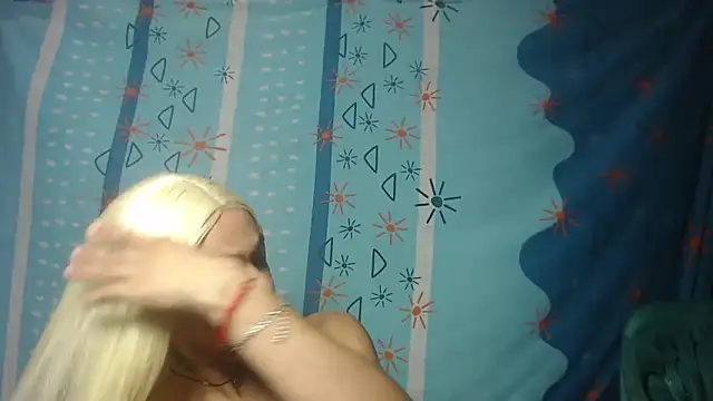 Snapshot of your_sexxyGisell chatting on 04/16/26, 10:56 your sexxyGisell online show from 04/16/26, 10:56