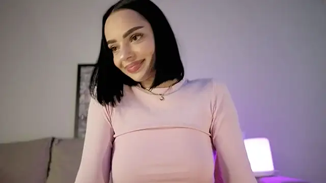 Snapshot of mia_cupcake chatting on 09/17/25, 03:14 mia cupcake online show from 09/17/25, 03:14