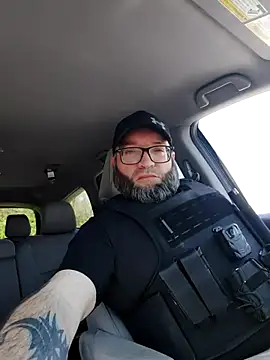 Snapshot of unknown_man69 chatting on 04/21/26, 05:28 unknown man69 online show from 04/21/26, 05:28