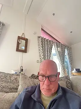 philefc online show from 11/21/25, 02:05