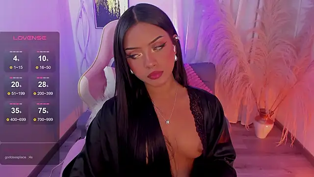 Snapshot of hannaferrati chatting on 03/10/26, 04:06 hannaferrati online show from 03/10/26, 04:06