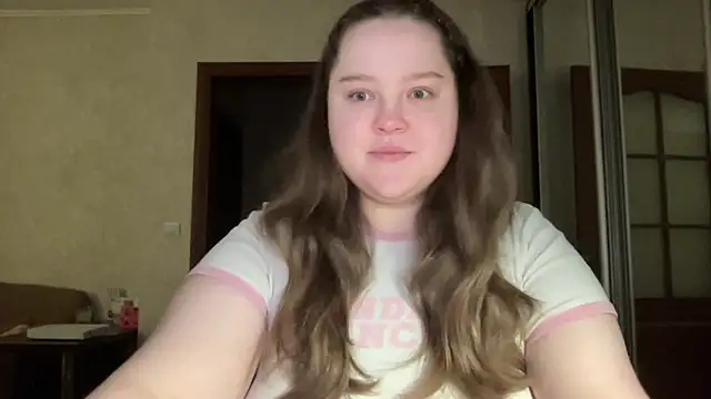 Alice898 online show from 10/22/25, 04:13