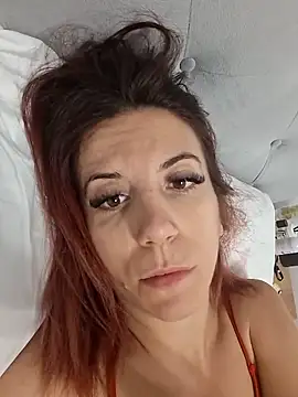 Anayssa  online show from 09/19/25, 10:32