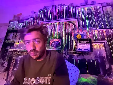 Snapshot of 3615-ULLA chatting on 10/24/25, 05:09 3615-ULLA online show from 10/24/25, 05:09