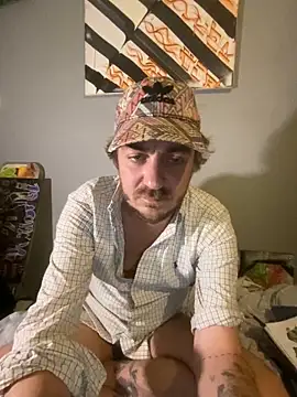 3615-ULLA online show from 12/22/25, 05:37