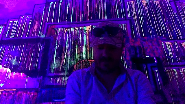 3615-ULLA online show from 04/18/26, 03:38