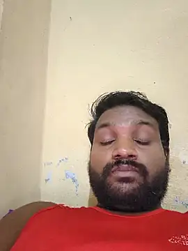 Snapshot of Gk_99999 chatting on 12/15/25, 04:44 Gk 99999 online show from 12/15/25, 04:44