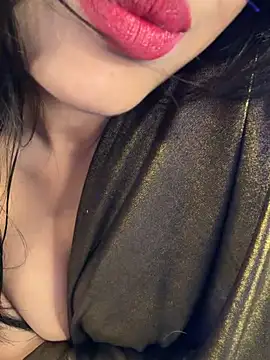 Snapshot of KARISHMA-STRIP chatting on 04/20/26, 06:31 KARISHMA-STRIP online show from 04/20/26, 06:31