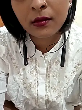 Snapshot of Queen_Kushi4 chatting on 03/25/26, 06:47 Queen Kushi4 online show from 03/25/26, 06:47