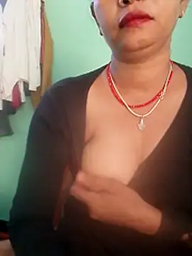 Snapshot of Chandrakanta-Devi chatting on 11/06/25, 07:31 Chandrakanta-Devi online show from 11/06/25, 07:31
