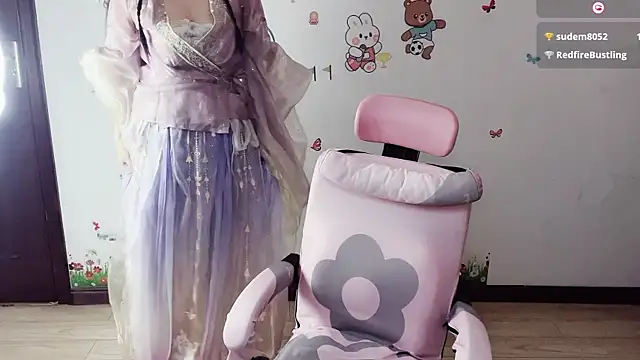 LuckyCute-Tutu online show from 02/18/26, 01:40