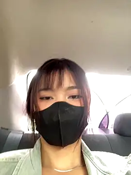   BabyShowPublic   online show from 09/17/25, 06:15