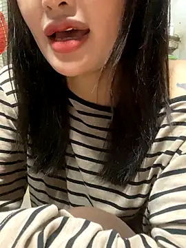   BabyShowPublic   online show from 09/26/25, 12:31