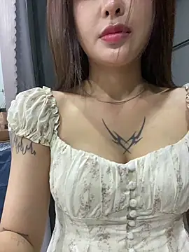 Snapshot of __BabyShowPublic__ chatting on 12/19/25, 11:39 BabyShowPublic online show from 12/19/25, 11:39