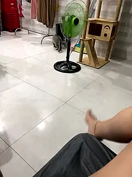 Snapshot of __BabyShowPublic__ chatting on 01/15/26, 05:16 BabyShowPublic online show from 01/15/26, 05:16