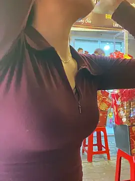 Snapshot of __BabyShowPublic__ chatting on 02/14/26, 01:30 BabyShowPublic online show from 02/14/26, 01:30