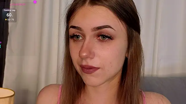 Snapshot of thelittlecowgirl chatting on 03/19/26, 08:13 thelittlecowgirl online show from 03/19/26, 08:13