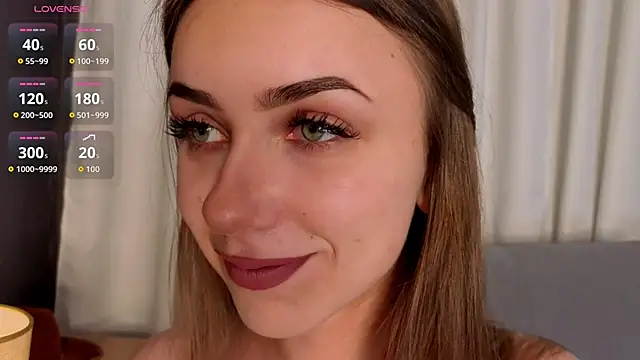 Snapshot of thelittlecowgirl chatting on 03/25/26, 08:15 thelittlecowgirl online show from 03/25/26, 08:15