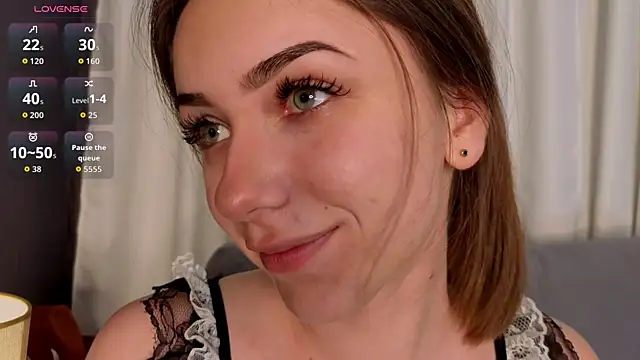 Snapshot of thelittlecowgirl chatting on 03/27/26, 09:25 thelittlecowgirl online show from 03/27/26, 09:25