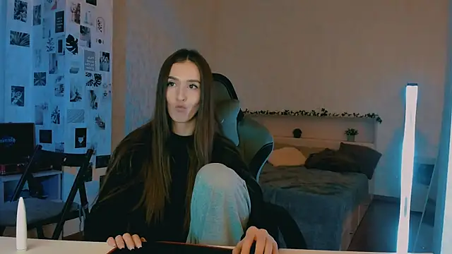 yourrdanceteacher online show from 10/13/25, 07:25