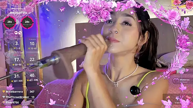 Snapshot of RACHELRUIZ chatting on 03/14/26, 11:32 RACHELRUIZ online show from 03/14/26, 11:32