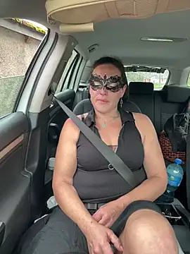 Nadja Noir online show from 11/16/25, 10:32