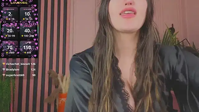 Snapshot of kamila_blush chatting on 11/08/25, 09:31 kamila blush online show from 11/08/25, 09:31