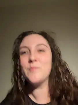 kallmek8 online show from 10/10/25, 11:26