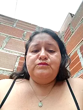 Snapshot of Dirty-Mature chatting on 10/25/25, 01:07 Dirty-Mature online show from 10/25/25, 01:07