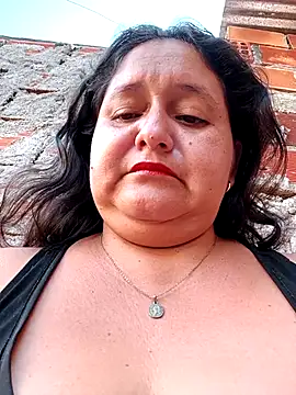 Snapshot of Dirty-Mature chatting on 11/05/25, 01:33 Dirty-Mature online show from 11/05/25, 01:33