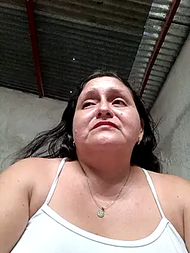 Snapshot of Dirty-Mature chatting on 11/13/25, 04:06 Dirty-Mature online show from 11/13/25, 04:06