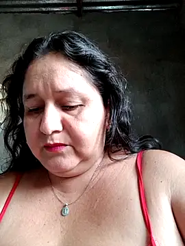 Snapshot of Dirty-Mature chatting on 12/03/25, 02:04 Dirty-Mature online show from 12/03/25, 02:04