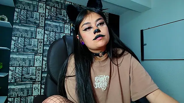 Mia Morelli  online show from 10/02/25, 04:52