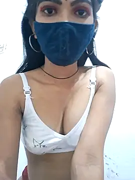 Snapshot of msandmr chatting on 11/23/25, 03:39 msandmr online show from 11/23/25, 03:39