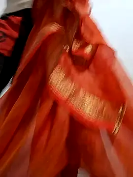 Snapshot of msandmr chatting on 11/25/25, 04:45 msandmr online show from 11/25/25, 04:45