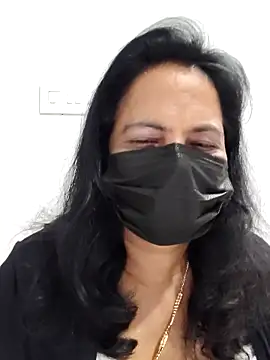 mallu-lover online show from 02/22/26, 08:29