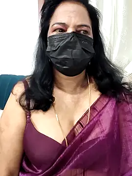mallu-lover online show from 04/14/26, 12:49