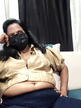 mallu-lover online show from 05/04/26, 06:26