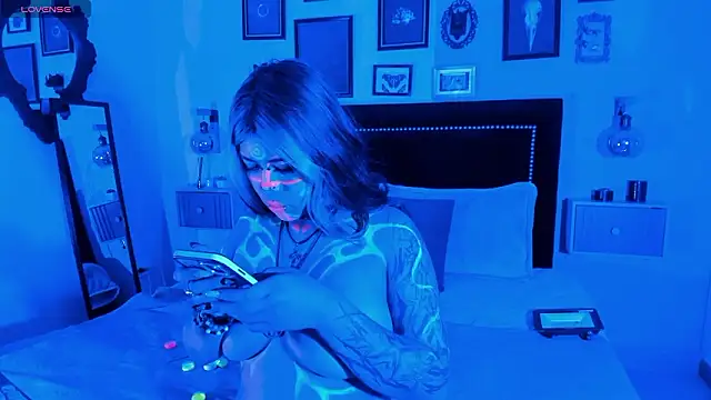 pinkk deemon online show from 02/28/26, 03:24