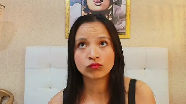 Miladiosa online show from 03/24/26, 11:48