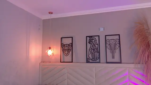 amy miller1 online show from 12/18/25, 09:54