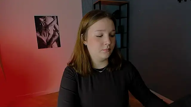 Snapshot of JaneByrd chatting on 11/11/25, 02:39 JaneByrd online show from 11/11/25, 02:39