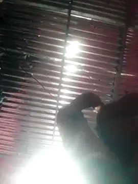 Snapshot of shessAz chatting on 03/23/26, 06:23 shessAz online show from 03/23/26, 06:23