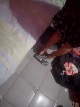 Snapshot of shessAz chatting on 03/24/26, 03:17 shessAz online show from 03/24/26, 03:17