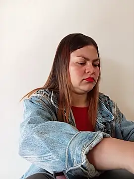 LUCIANA  99 online show from 10/22/25, 01:33