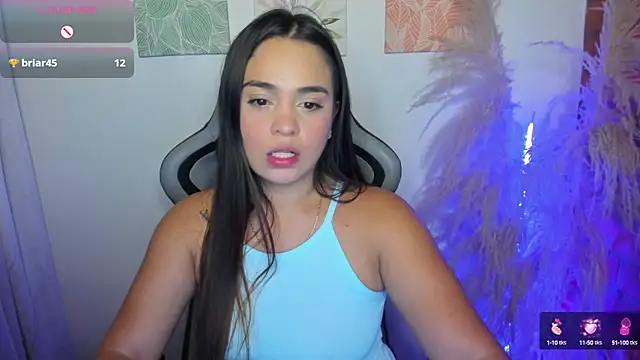 Snapshot of alana_dantes chatting on 09/30/25, 02:16 alana dantes online show from 09/30/25, 02:16