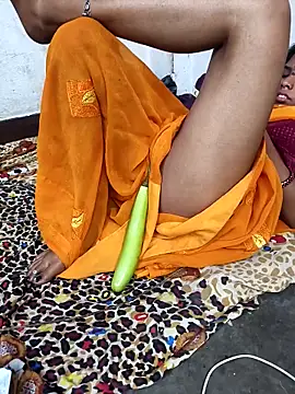 Snapshot of desimalai28 chatting on 04/03/26, 07:01 desimalai28 online show from 04/03/26, 07:01