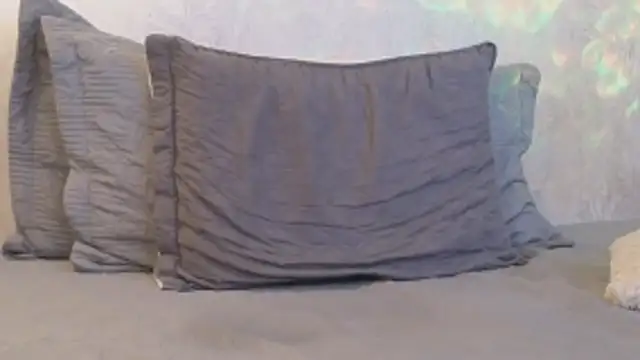 Snapshot of Osher_Cox chatting on 04/21/26, 03:13 Osher Cox online show from 04/21/26, 03:13